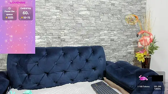 Snapshot of LizzRouse chatting on 9, 1, 2025 LizzRouse online show from 9, 1, 2025