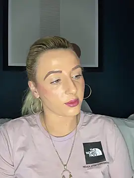 Strongqueen online show from 9, 2, 2025