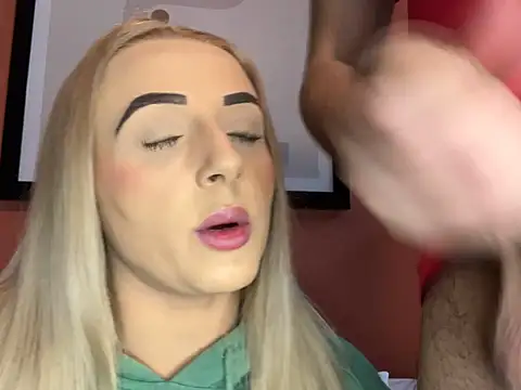 Strongqueen online show from 23, 2, 2025