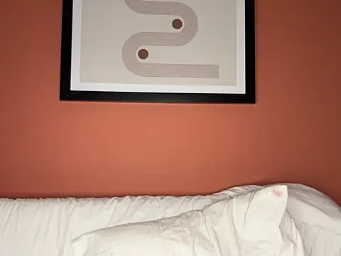 Strongqueen online show from 3, 3, 2025