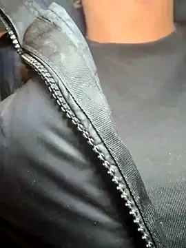 Strongqueen online show from 17, 11, 2025