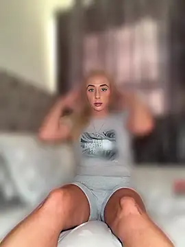 Snapshot of Strongqueen chatting on 12, 7, 2026 Strongqueen online show from 12, 7, 2026