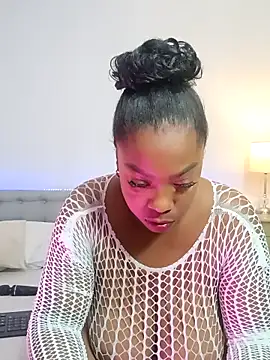 laqquishax online show from 25, 4, 2026