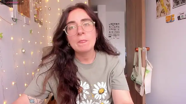 linda giggle online show from 30, 10, 2025