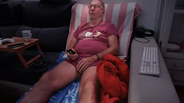 Nudelschwanz online show from 10, 10, 2025