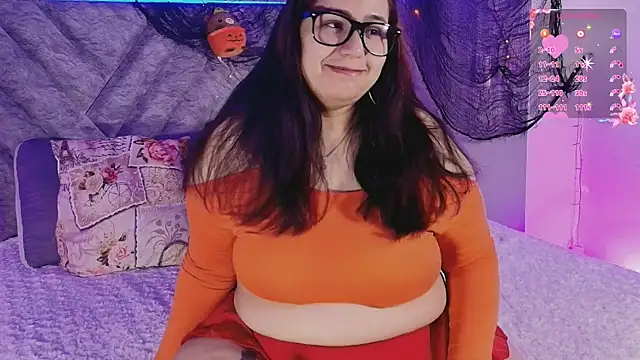 emmajohnss online show from 2, 11, 2025