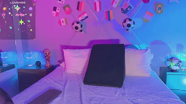 emmajohnss online show from 17, 7, 2026