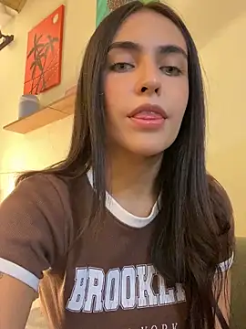 DaphneUwu online show from 15, 10, 2025