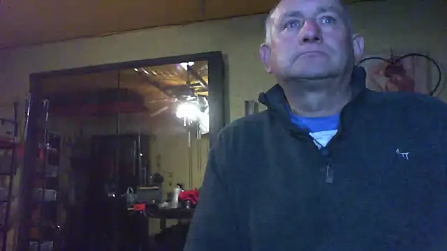 Snapshot of jeanlulu chatting on 5, 10, 2025 jeanlulu online show from 5, 10, 2025