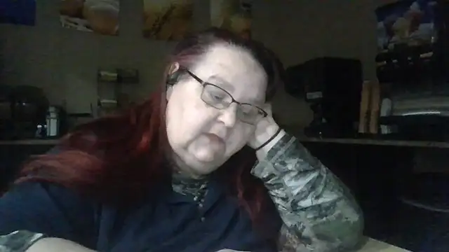 Snapshot of Hornybbw1978 chatting on 13, 3, 2026 Hornybbw1978 online show from 13, 3, 2026