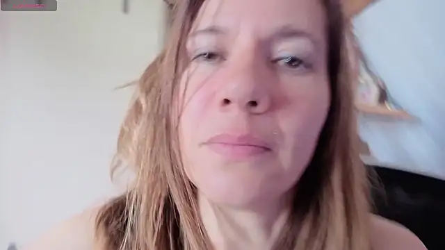 Lina lou4 online show from 9, 5, 2026