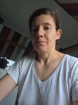 Lina lou4 online show from 27, 5, 2026