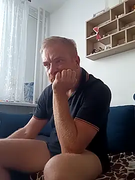 82liska online show from 10, 9, 2025