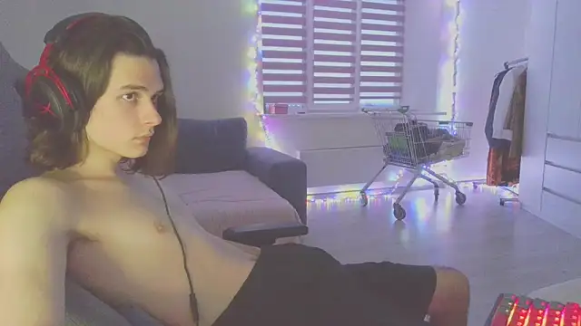 CandyChell online show from 28, 12, 2024