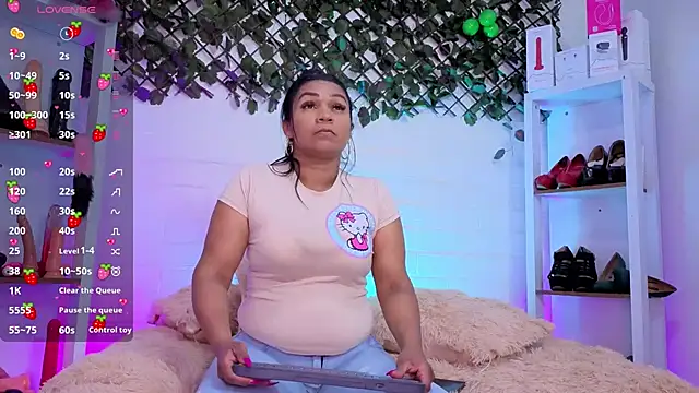 louise nails online show from 30, 6, 2026