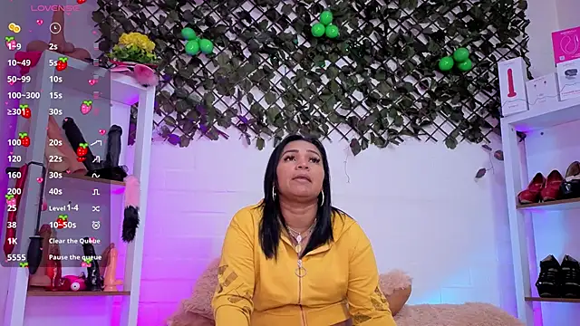 louise nails online show from 2, 7, 2026