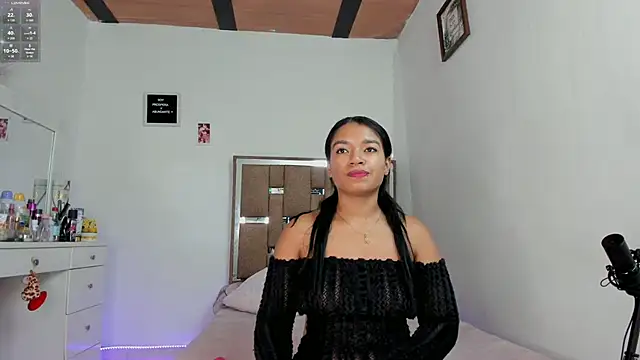 kendall-ewers online show from 1, 10, 2025