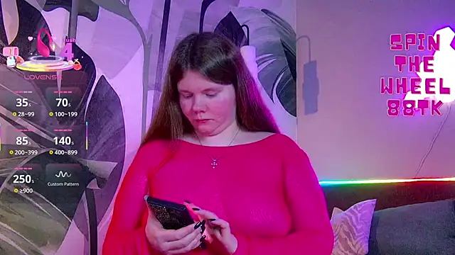 RubyValen online show from 6, 11, 2025