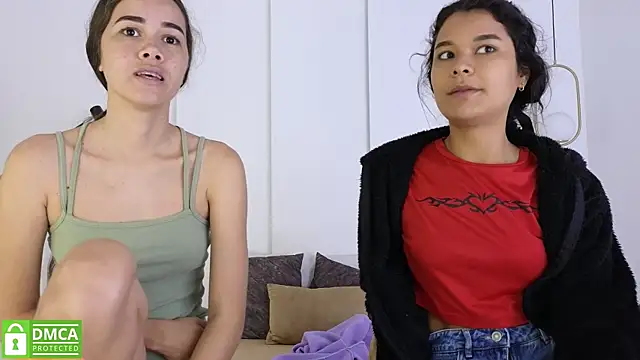 Snapshot of sexychanell_18 chatting on 6, 8, 2026 sexychanell 18 online show from 6, 8, 2026