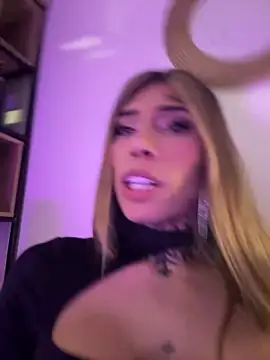 caroline cossei online show from 22, 12, 2024