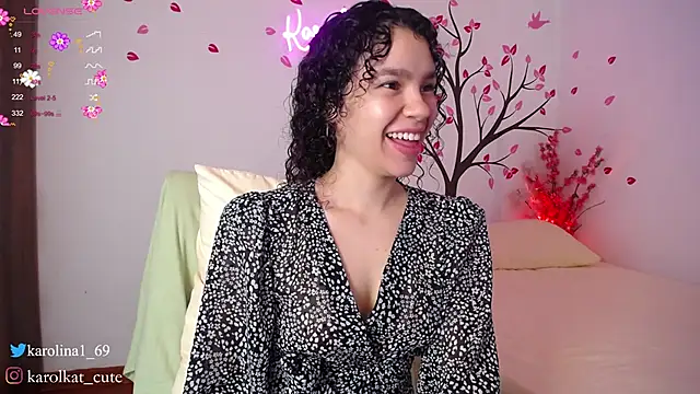 Karolina 1 online show from 17, 2, 2025