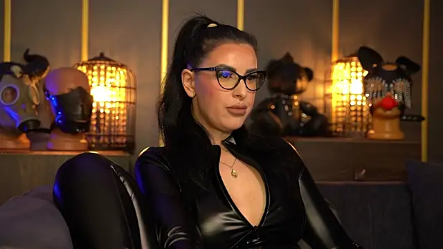 kelly kent online show from 24, 4, 2026