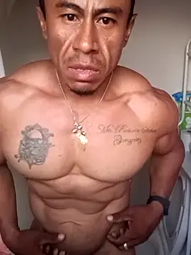 Snapshot of ivandignity chatting on 10, 9, 2025 ivandignity online show from 10, 9, 2025