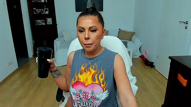 Snapshot of Anna_grayy1 chatting on 19, 2, 2025 Anna grayy1 online show from 19, 2, 2025