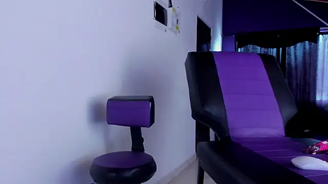 Snapshot of ink_demonxxx chatting on 10, 10, 2025 ink demonxxx online show from 10, 10, 2025