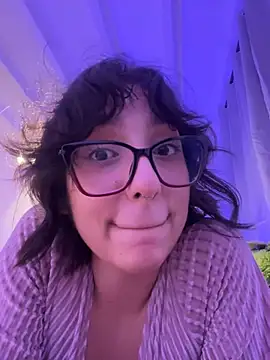 aurora xoxo online show from 21, 12, 2024