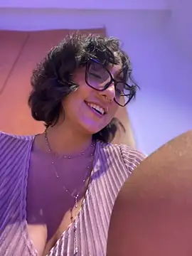 aurora xoxo online show from 19, 1, 2025