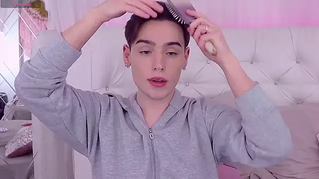 RobbyCharming online show from 3, 2, 2025