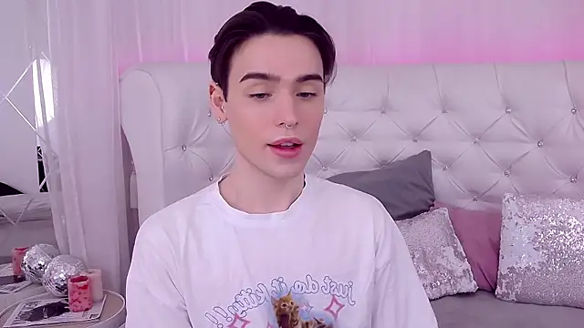 RobbyCharming online show from 2, 3, 2025