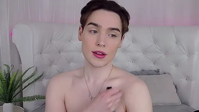 RobbyCharming online show from 6, 4, 2026