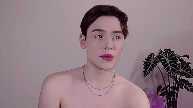 Snapshot of RobbyCharming chatting on 10, 5, 2026 RobbyCharming online show from 10, 5, 2026