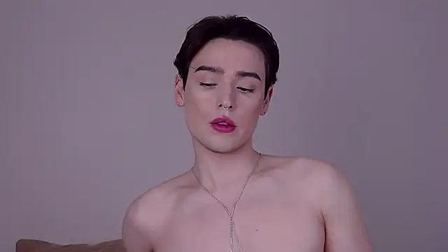 Snapshot of RobbyCharming chatting on 8, 6, 2026 RobbyCharming online show from 8, 6, 2026