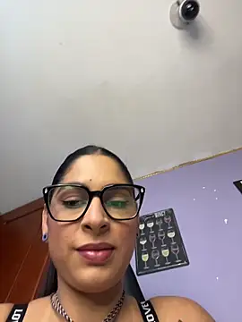 charlotte stevenss  online show from 29, 7, 2026
