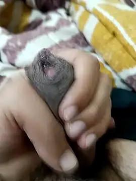 Snapshot of wrong_man25 chatting on 11, 1, 2025 wrong man25 online show from 11, 1, 2025