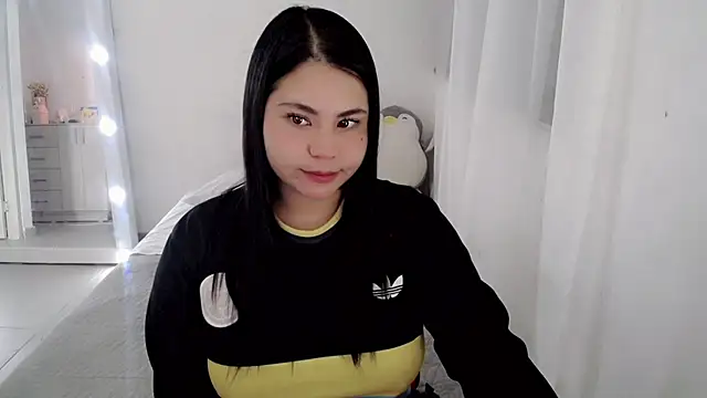 Snapshot of Youlittlepervertt_ chatting on 28, 6, 2026 Youlittlepervertt online show from 28, 6, 2026
