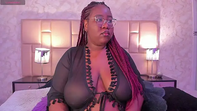 Snapshot of Darnellqueen chatting on 5, 1, 2025 Darnellqueen online show from 5, 1, 2025