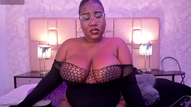 Snapshot of Darnellqueen chatting on 6, 2, 2025 Darnellqueen online show from 6, 2, 2025
