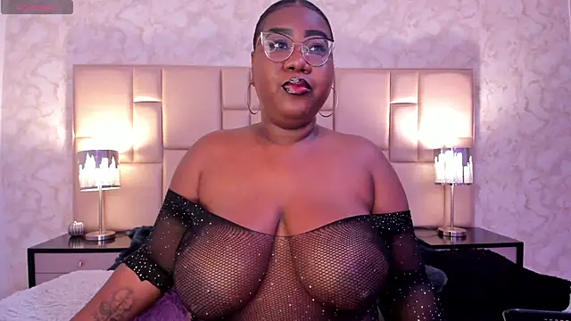 Snapshot of Darnellqueen chatting on 22, 2, 2025 Darnellqueen online show from 22, 2, 2025