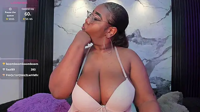 Darnellqueen online show from 1, 5, 2026