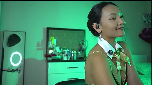 Snapshot of merca_8 chatting on 25, 11, 2025 merca 8 online show from 25, 11, 2025