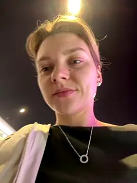 ValenciaShock online show from 10, 10, 2025