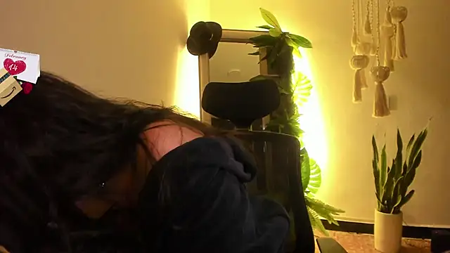 Mala Bad online show from 9, 2, 2025