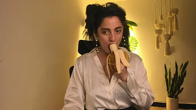 Mala Bad online show from 11, 2, 2025