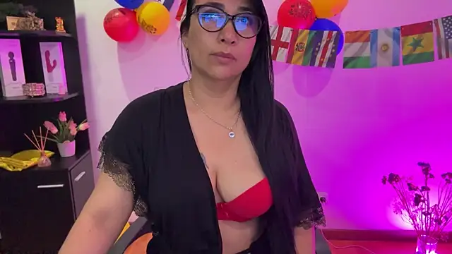 Karina Yang online show from 23, 6, 2026