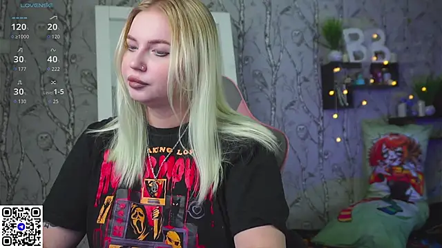 Moon Valkyrie online show from 16, 12, 2025