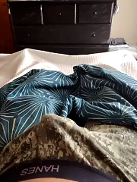 Snapshot of LuqenZo chatting on 25, 3, 2026 LuqenZo online show from 25, 3, 2026